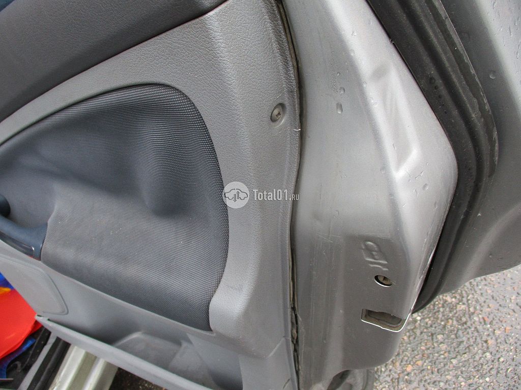 Фото Ford S-MAX 104