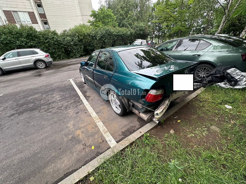 Фото BMW 3 серия 24