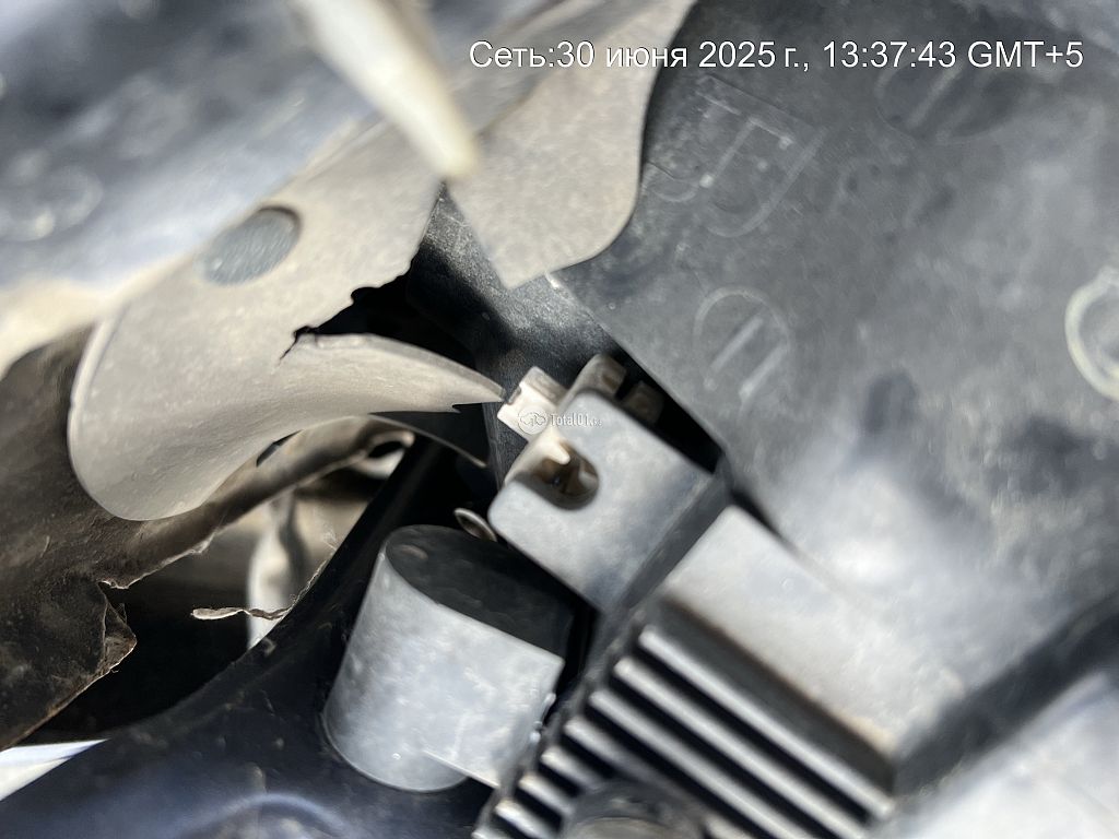 Фото Nissan Presage 120