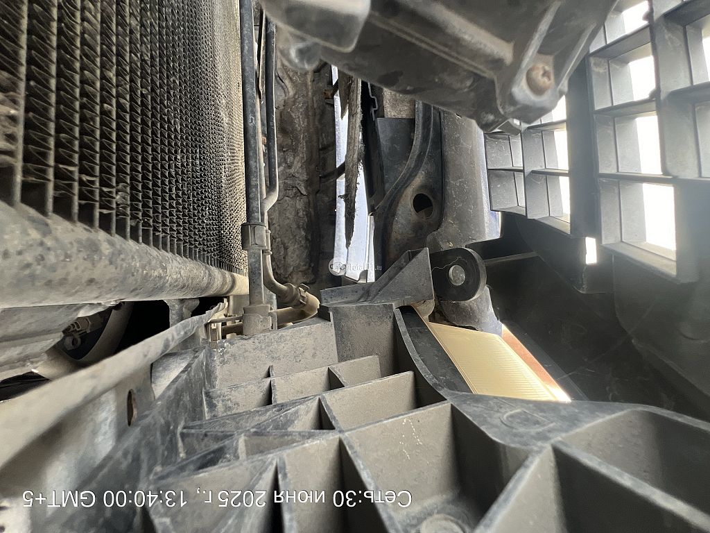 Фото Nissan Presage 170