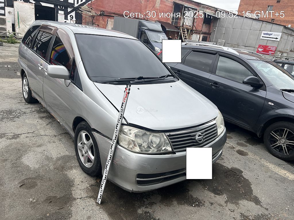 Фото Nissan Liberty 2