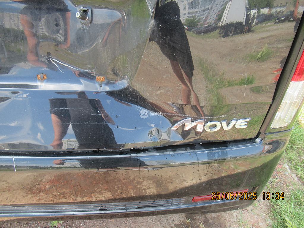 Фото Daihatsu Move 26