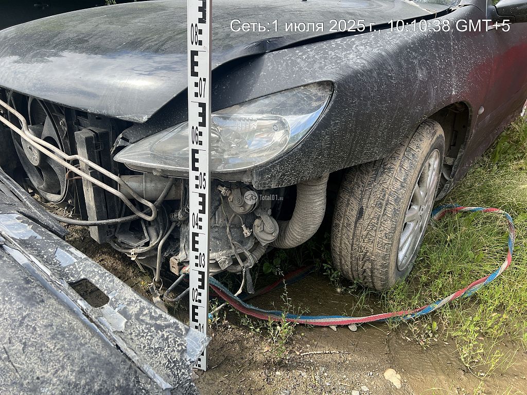 Фото Peugeot 607 12