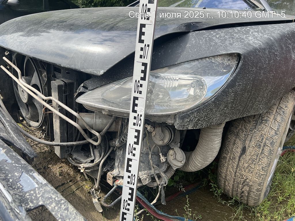 Фото Peugeot 607 16