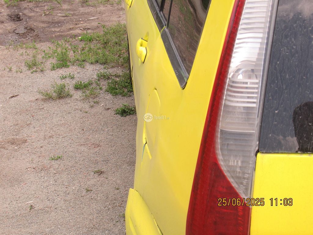 Фото Mitsubishi Lancer Cedia 42