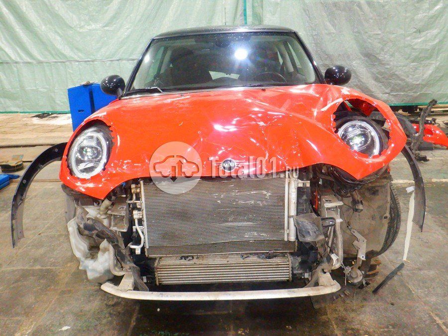 Фото MINI Cooper 4