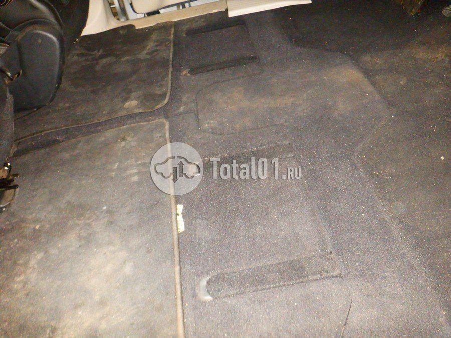 Фото Chrysler Voyager 80