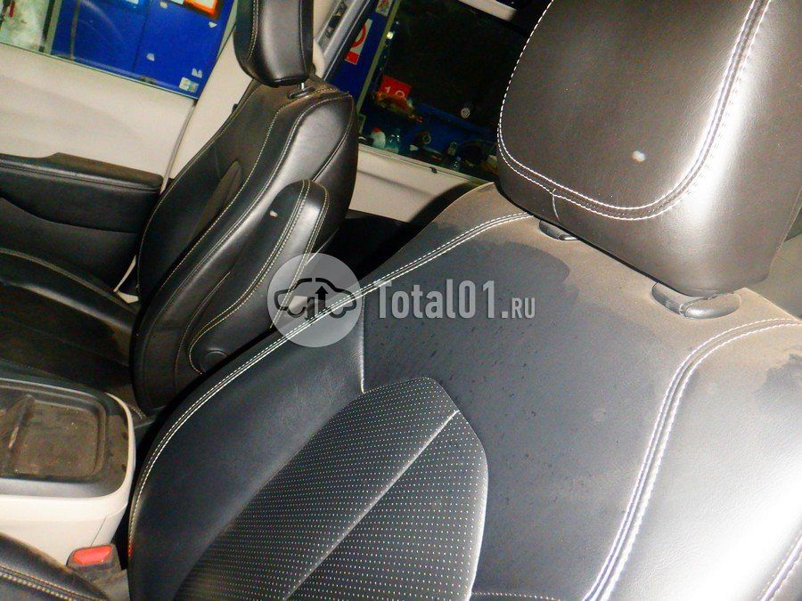 Фото Chrysler Voyager 94