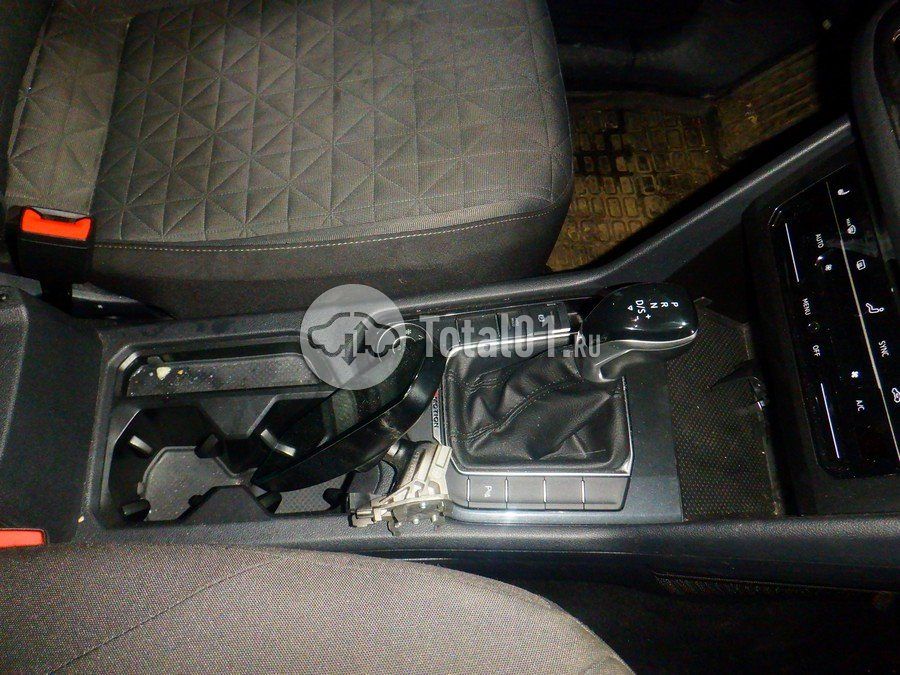 Фото Volkswagen Tiguan 32