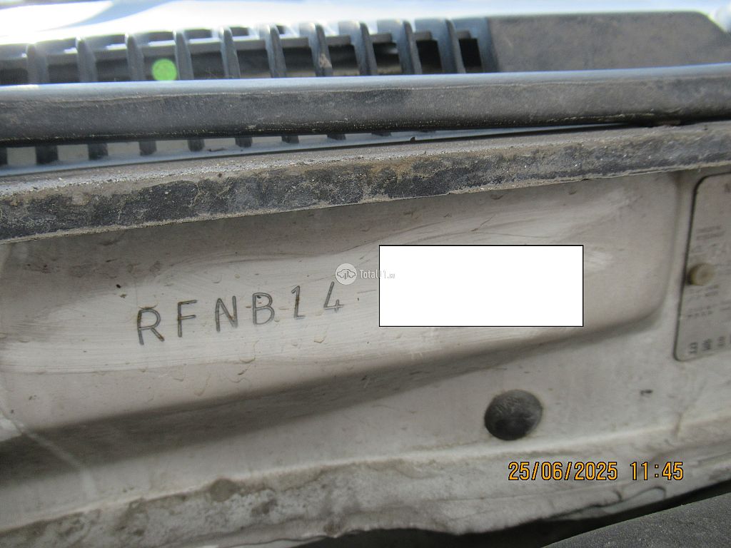 Фото Nissan Rasheen 16