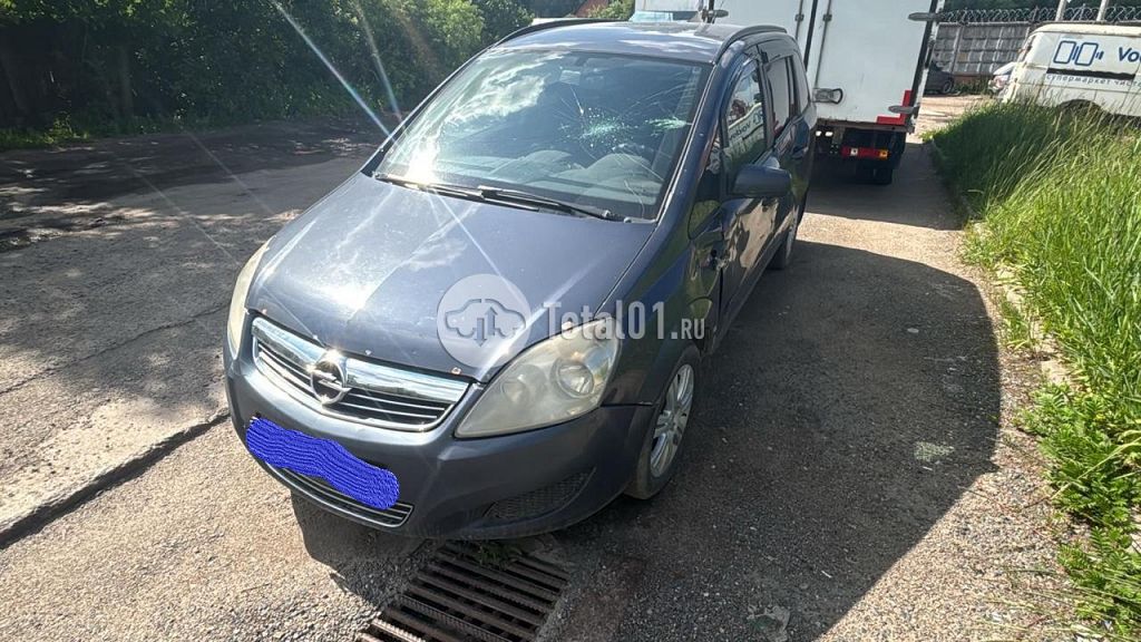 Фото Opel Zafira 2