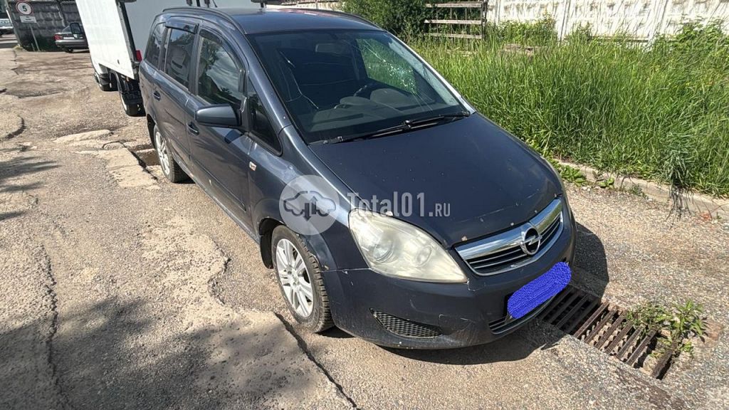 Фото Opel Zafira 4