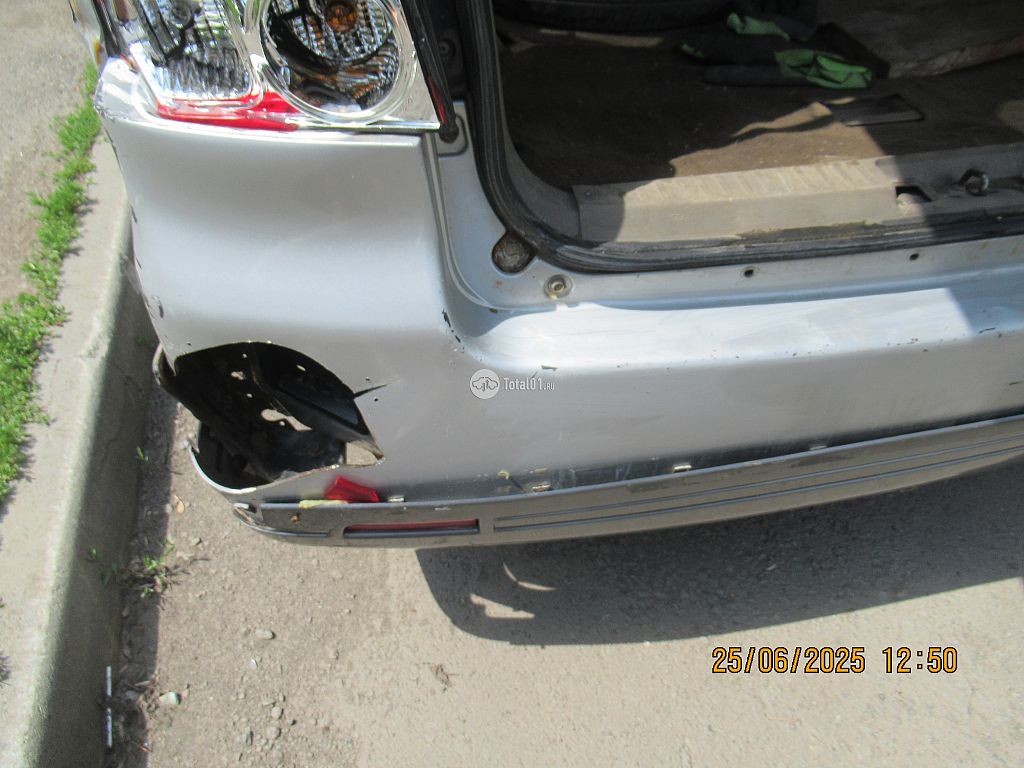 Фото Mitsubishi Dion 54