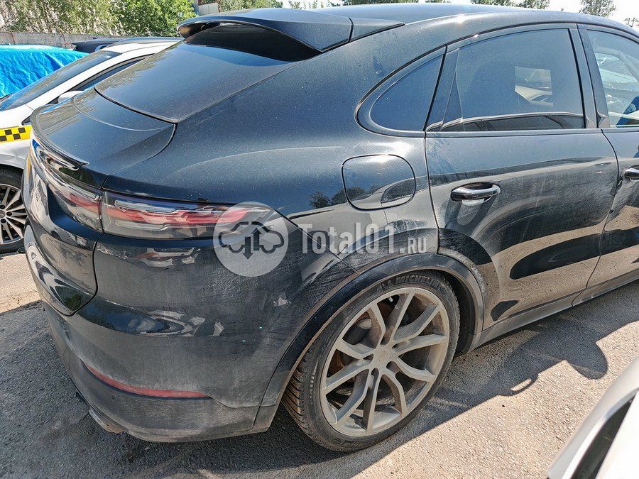 Фото Porsche Cayenne 42