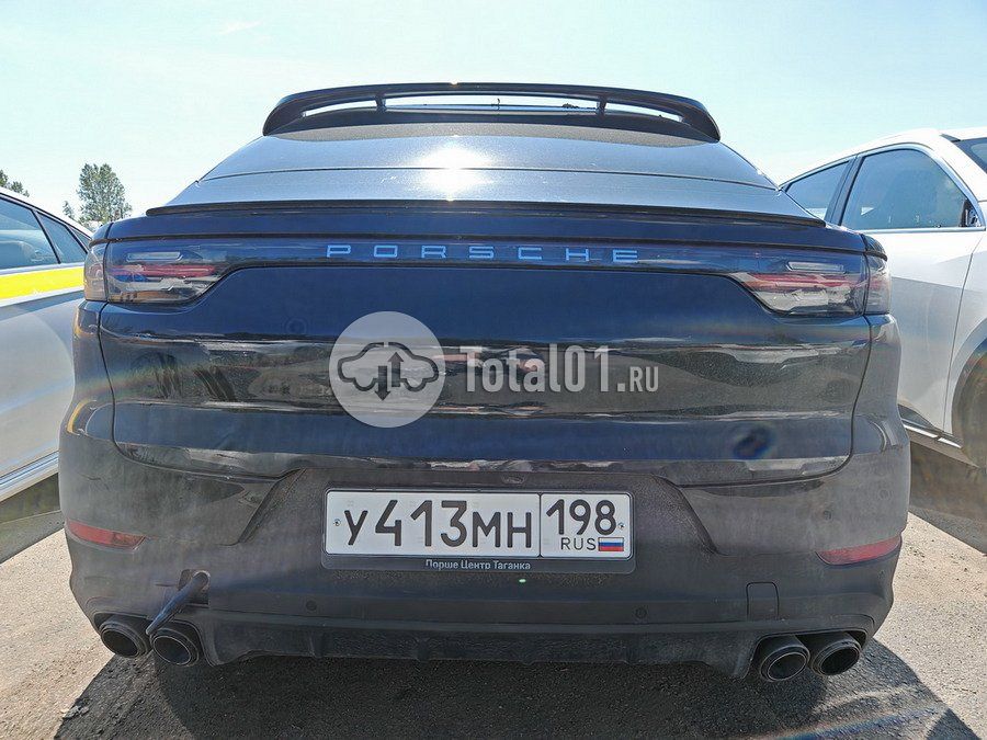 Фото Porsche Cayenne 44