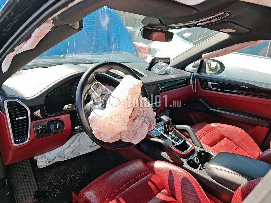 Фото Porsche Cayenne 98