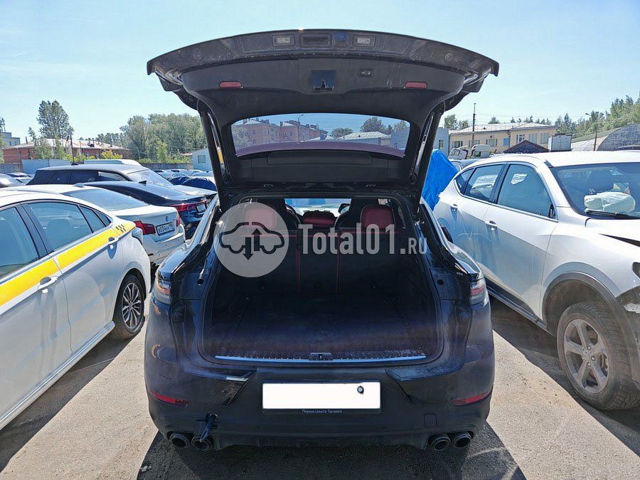 Фото Porsche Cayenne 120
