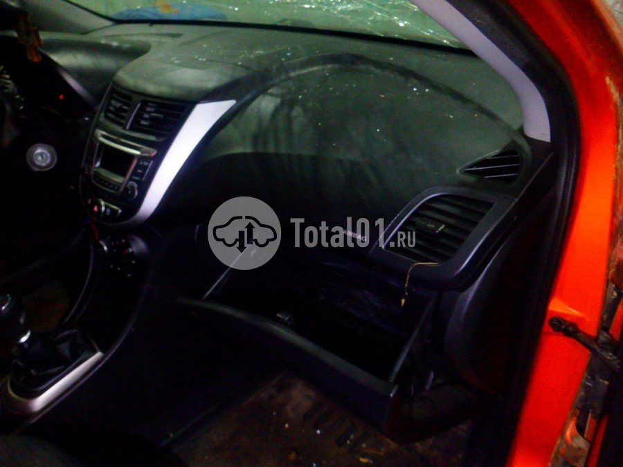 Фото Hyundai Solaris 30