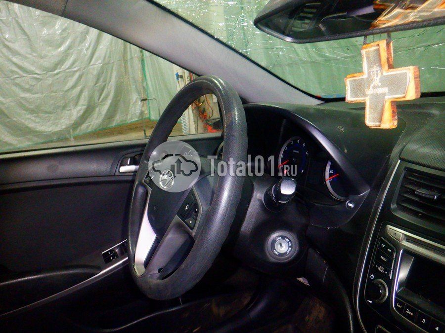 Фото Hyundai Solaris 40
