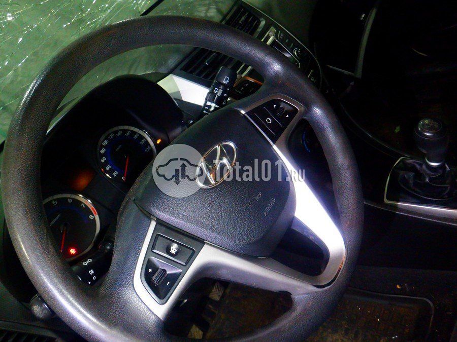 Фото Hyundai Solaris 130