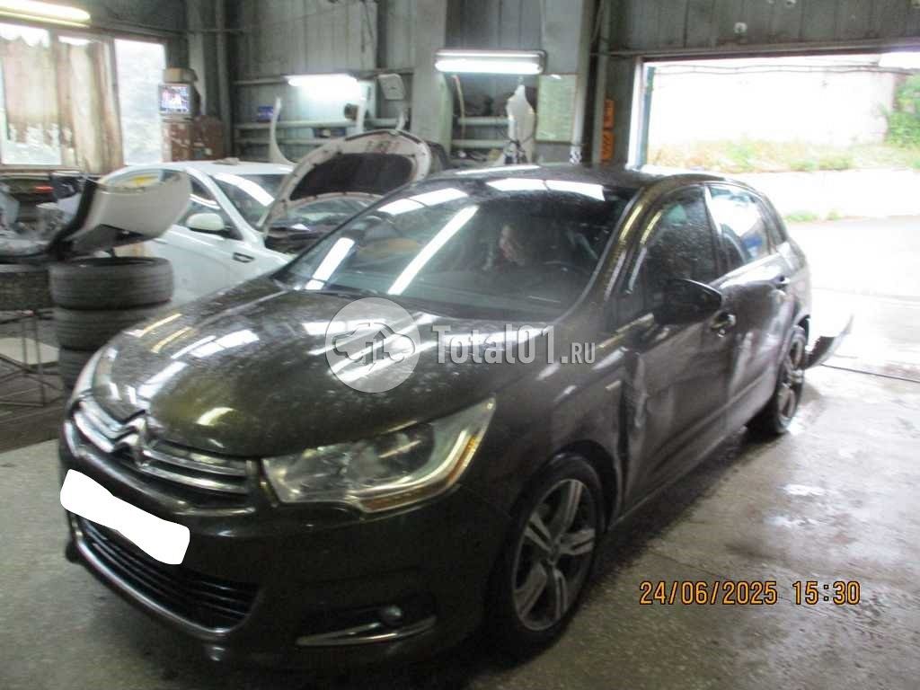 Фото Citroen C4 4