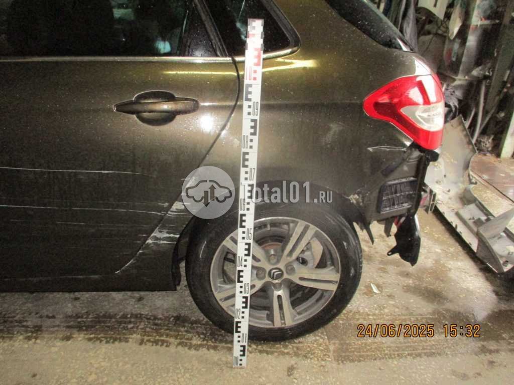 Фото Citroen C4 14