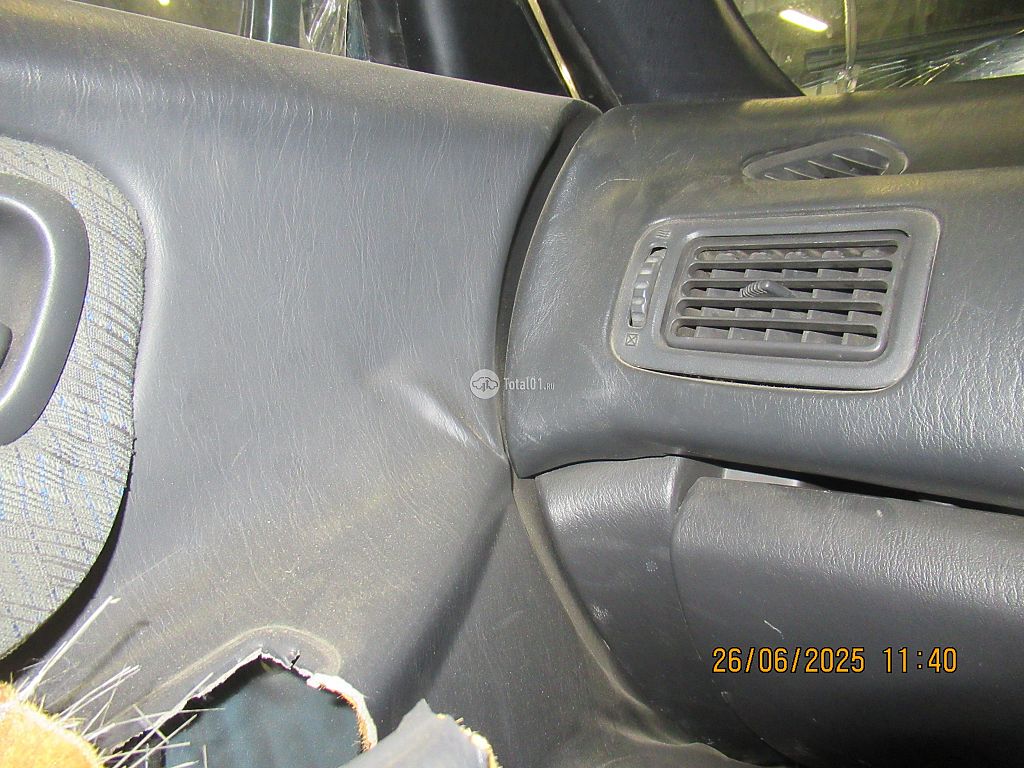 Фото Toyota Corona Exiv 80