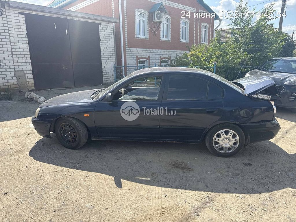 Фото Hyundai Elantra 12