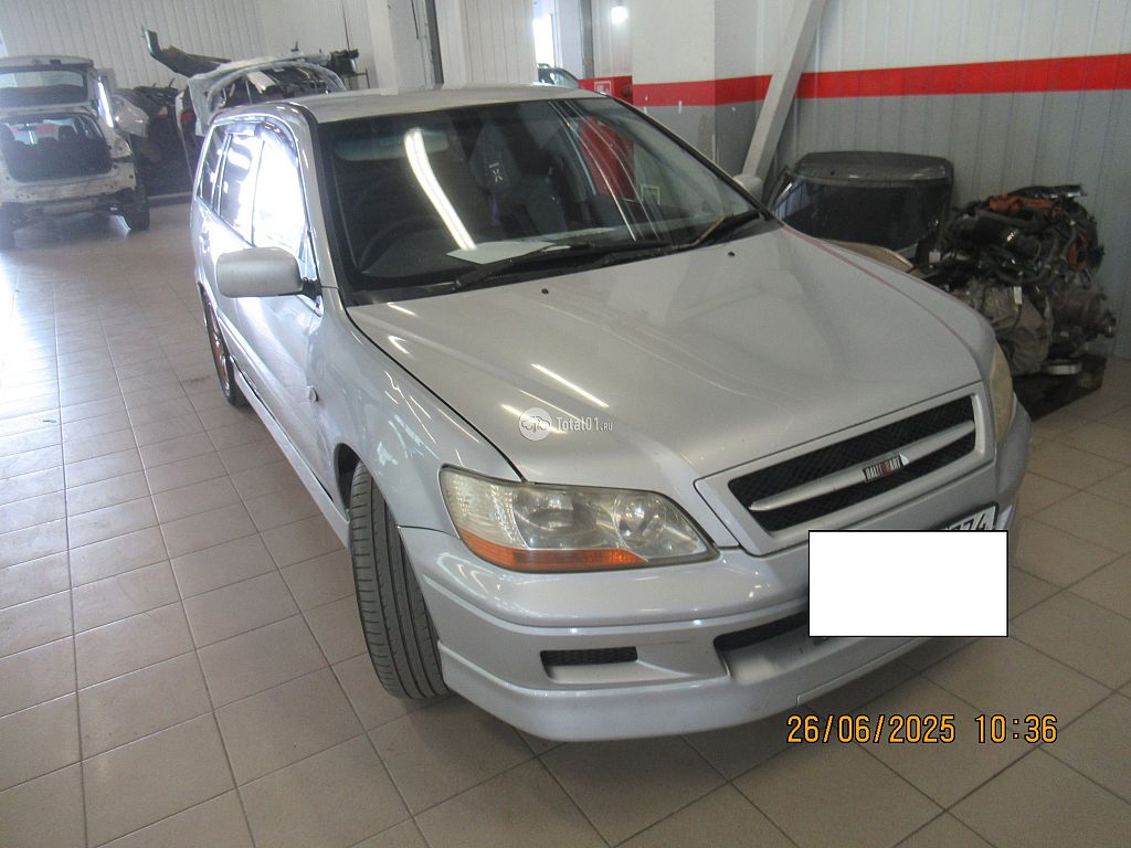 Фото Mitsubishi Lancer Cedia 8