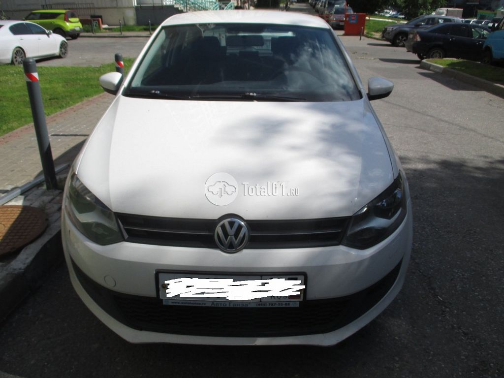 Фото Volkswagen Polo 10