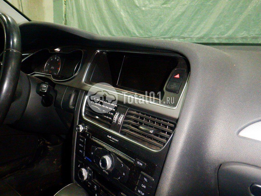 Фото Audi A4 26
