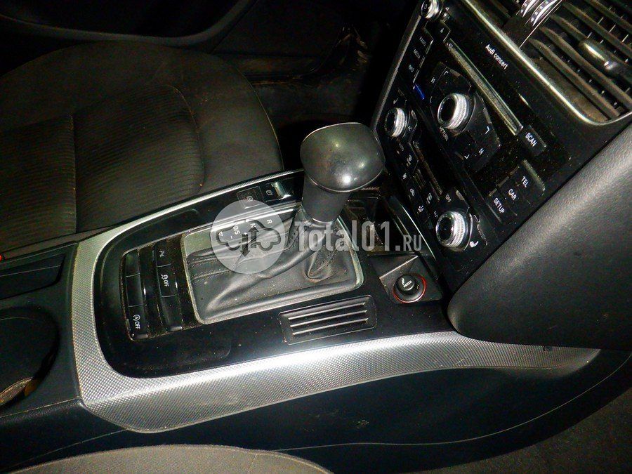 Фото Audi A4 28