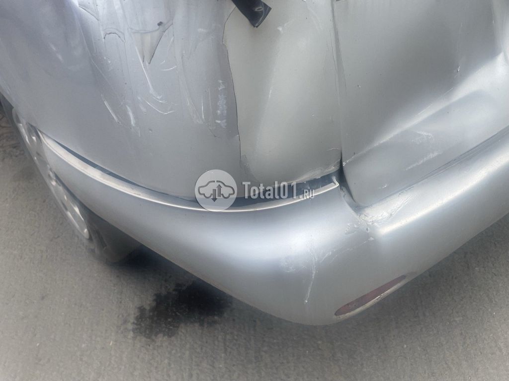 Фото Nissan Wingroad 26