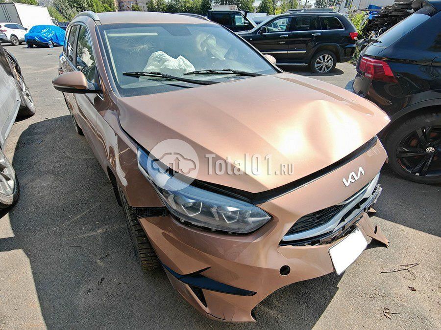 Фото KIA cee\'d 6