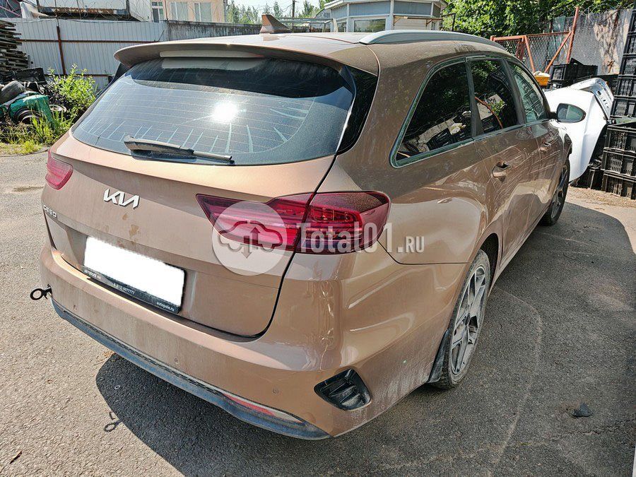 Фото KIA cee\'d 10