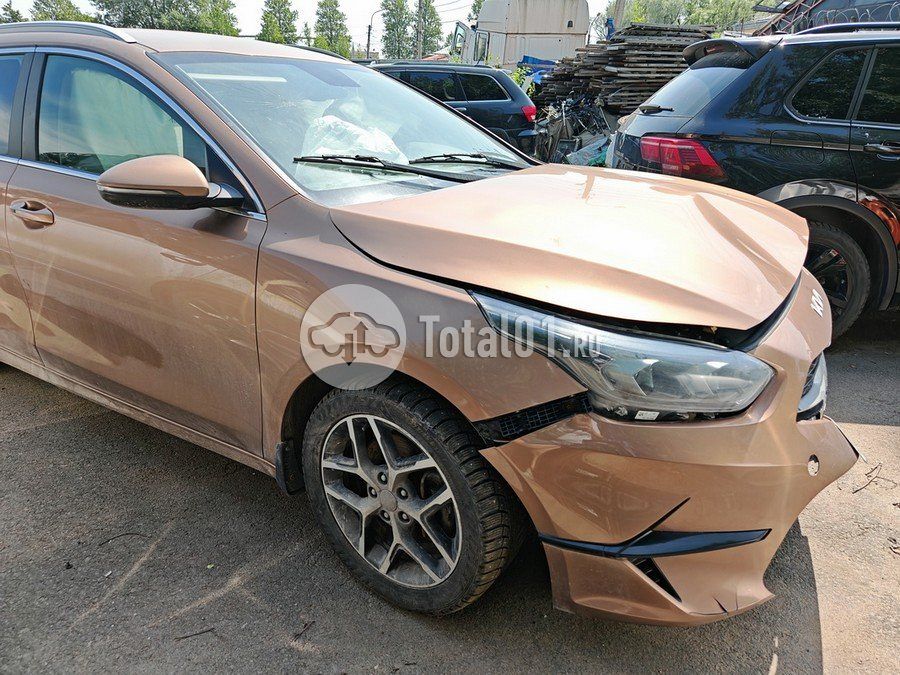 Фото KIA cee\'d 24