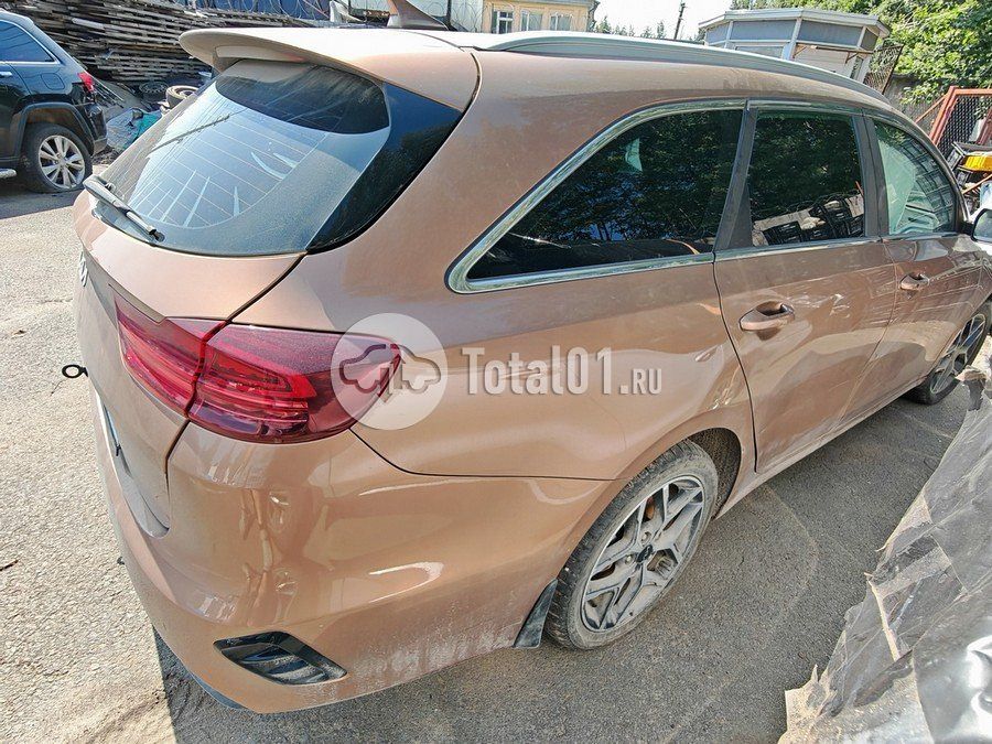 Фото KIA cee\'d 38