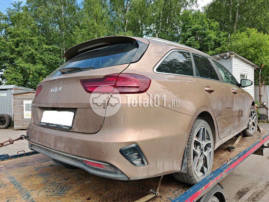 Фото KIA cee\'d 70
