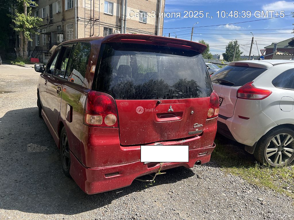 Фото Mitsubishi Dion 8