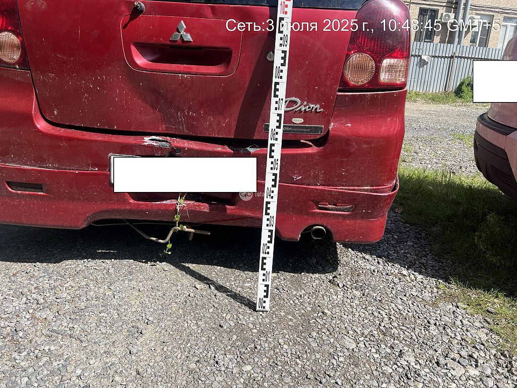 Фото Mitsubishi Dion 10