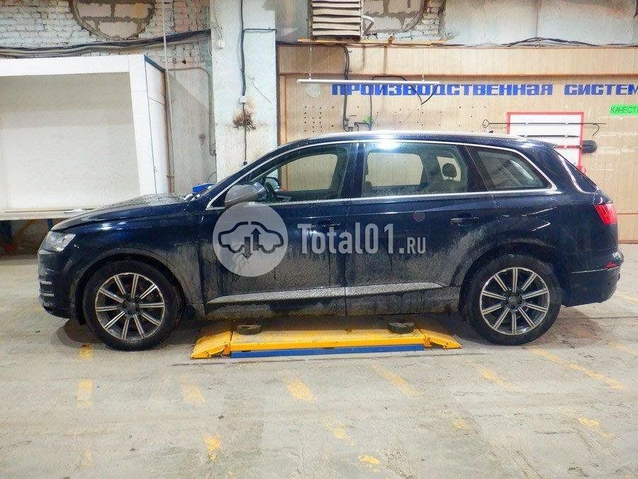 Фото Audi Q7 6
