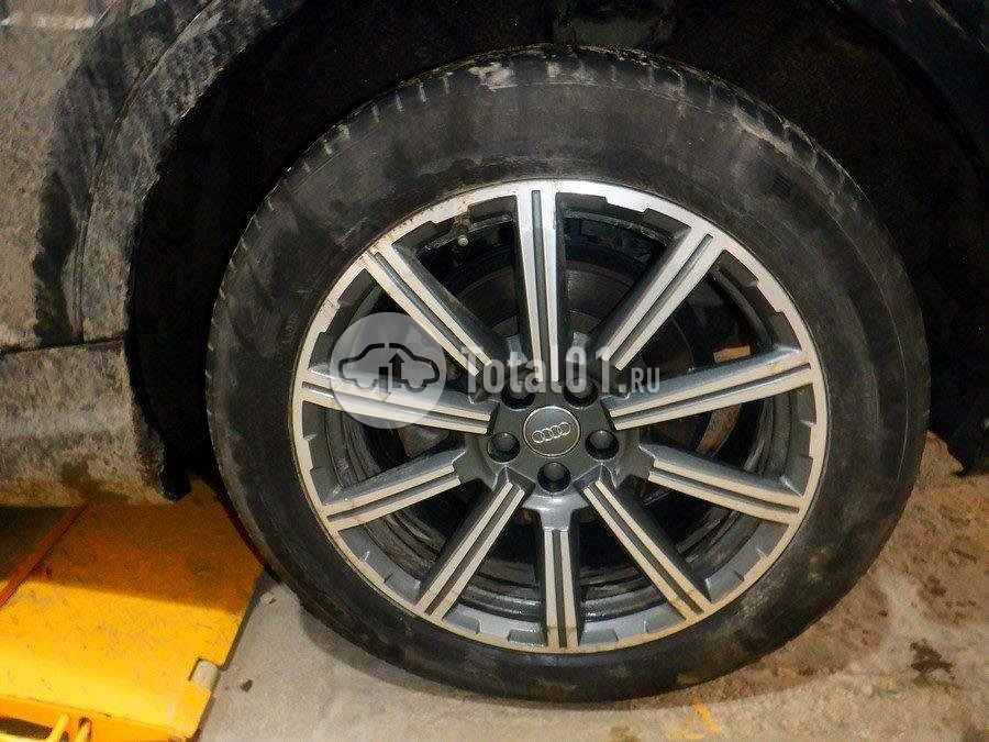 Фото Audi Q7 22