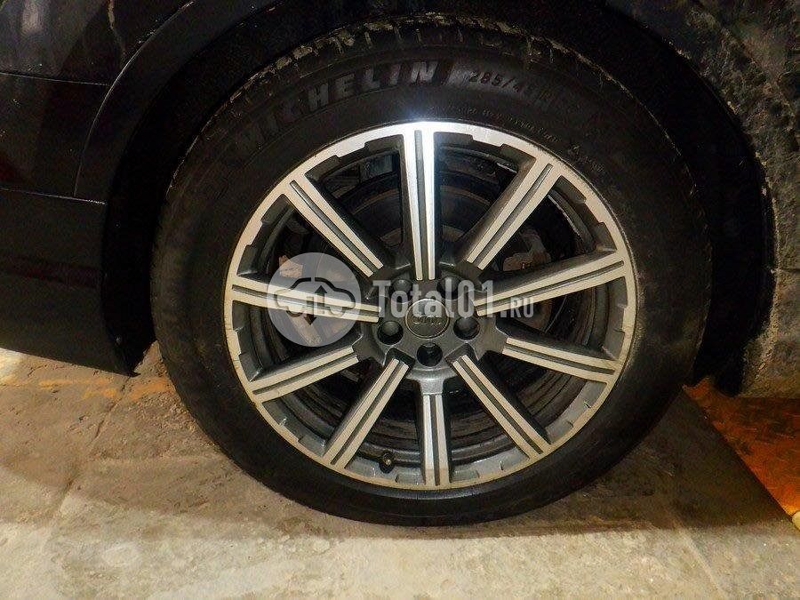 Фото Audi Q7 26