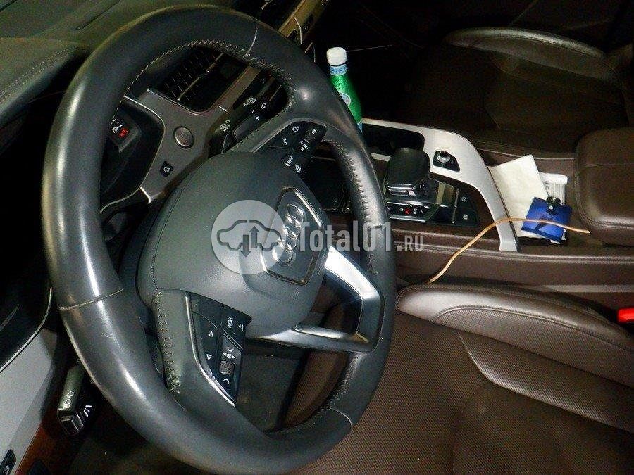 Фото Audi Q7 42