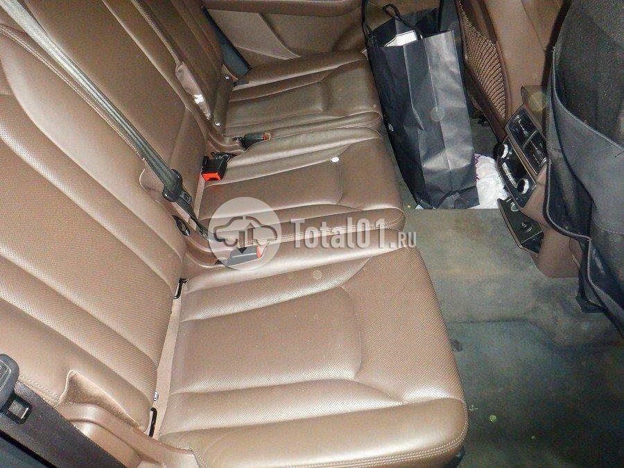 Фото Audi Q7 76