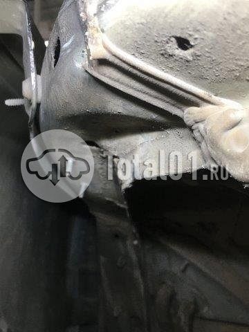 Фото Audi Q7 800