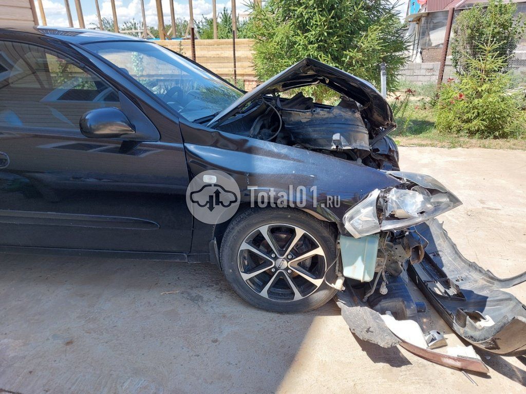 Фото Nissan Almera Classic 16