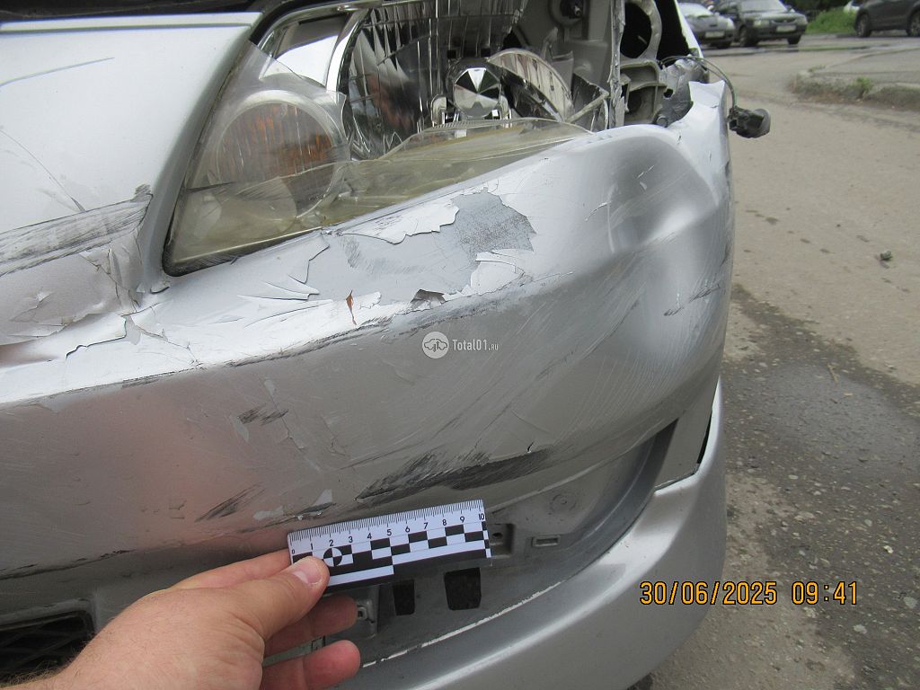 Фото Mazda Premacy 32