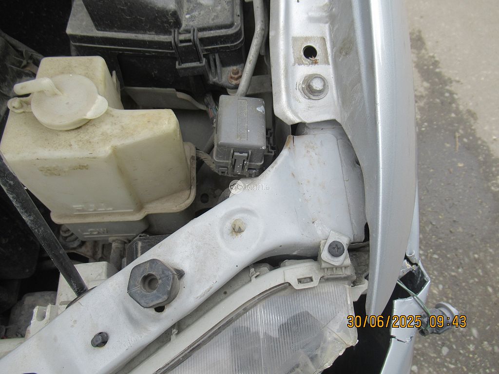 Фото Mazda Premacy 64