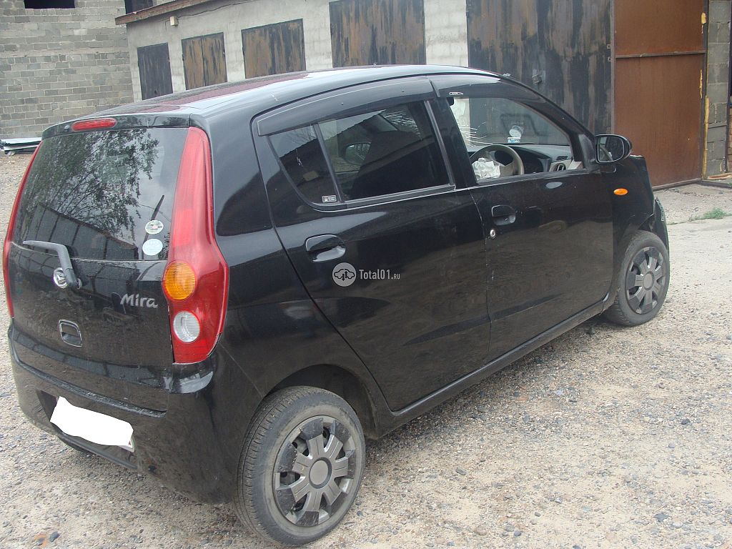 Фото Daihatsu Mira 2